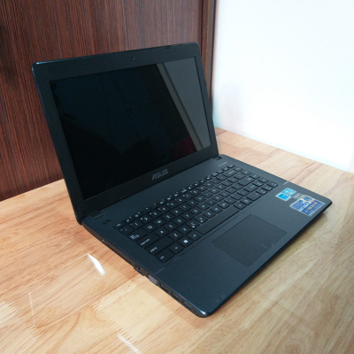 ASUS X451